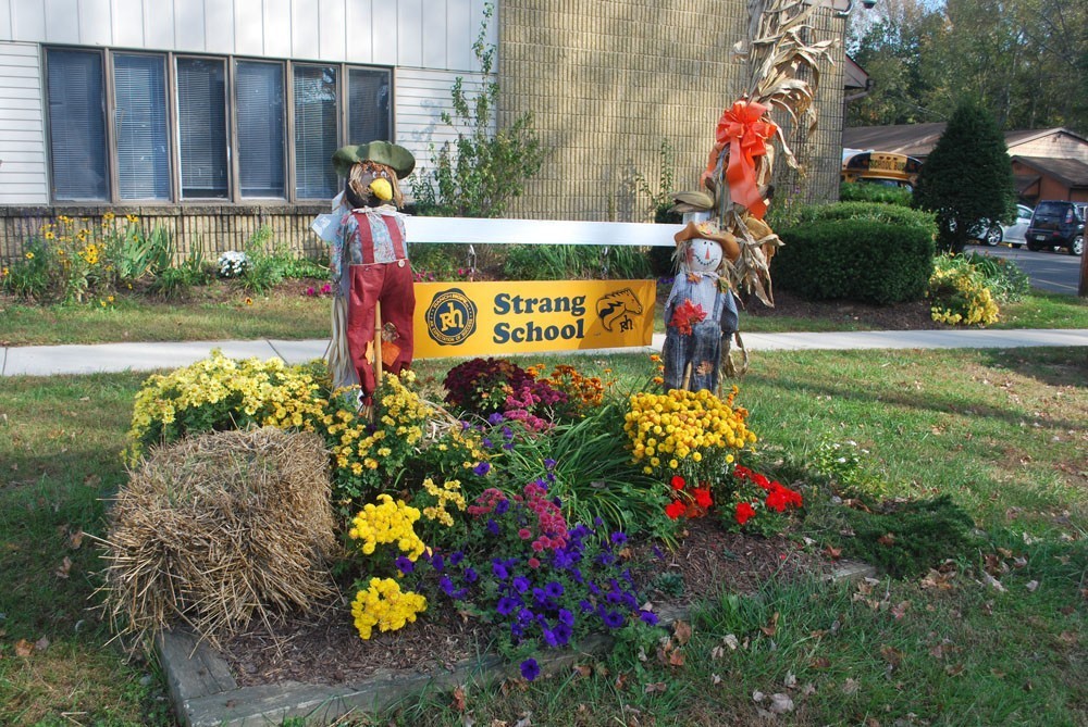 Strang school sign